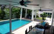 Swimming Pool 5 Racha Villa