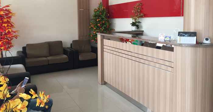 Lobi Hotel Mahakam