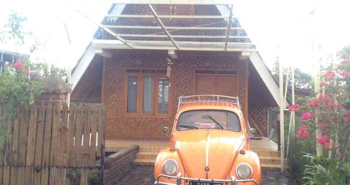 Lobby Villa Saung Ineh