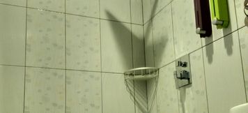 In-room Bathroom 3 Homestay D'Panggunk