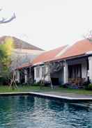 SWIMMING_POOL Pondok Alit Resort