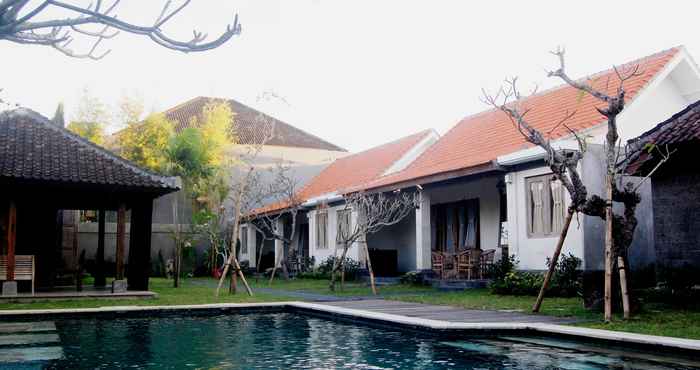 Swimming Pool Pondok Alit Resort