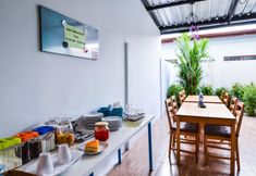 ร้านอาหาร 4 Two Color Patong