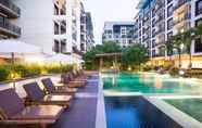 สระว่ายน้ำ 6 Amanta Hotel and Residence Ratchada