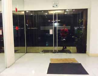 Lobi 2 Dragonlink Suites Makati