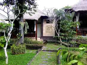 ภายนอกอาคาร 4 Astawa House Pengosekan