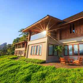 500 ไร่ ฟาร์มเฮาส์ รีสอร์ท 1, โรงแรม & ที่พัก เขาสก