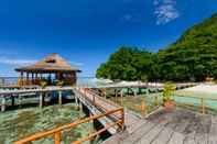 Swimming Pool Ora Beach Resort