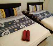 Bedroom 3 Wedding Bridal House @ Desa Tebrau by NewStar Homestay