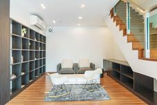 ล็อบบี้ The Coast By Favstay