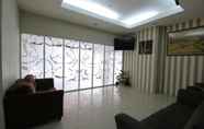 ล็อบบี้ 4 GV21 Property at Grand Emerald Apartment