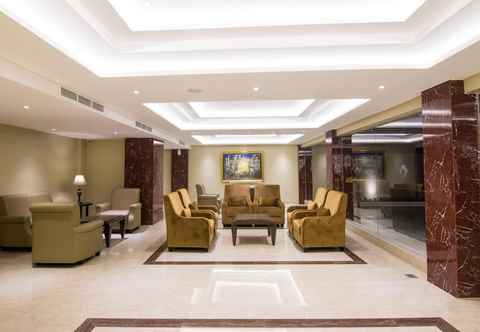 Lobby Portola Arabia Hotel