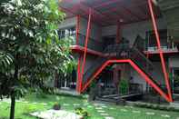 Exterior Ndalem Sorogenen Syariah