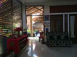 Lobi 4 Natural Feeling at Pakis HomeStay