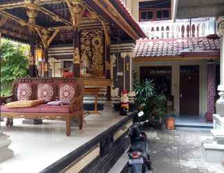 Lobi 2 Homestay Rempen