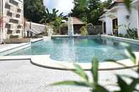 Swimming Pool The Barari Villas