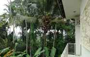 Exterior 7 Tranquil Jungle Ubud Loft Apartment Guest House