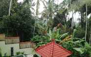 Swimming Pool 6 Tranquil Jungle Ubud Loft Apartment Guest House