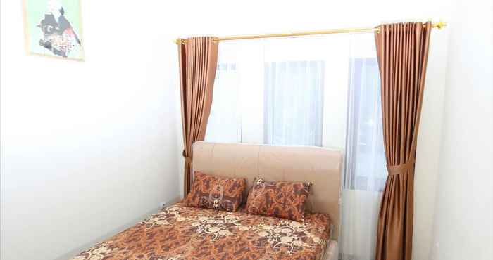 Phòng ngủ Modern Chic Room at Rumah Keita Homestay