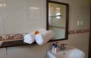 In-room Bathroom 7 Ubud Batik Villa