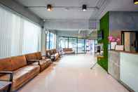 Lobby B2 Green Boutique & Budget Hotel