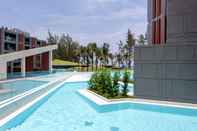 Swimming Pool La Vela Khao Lak (SHA Plus+)