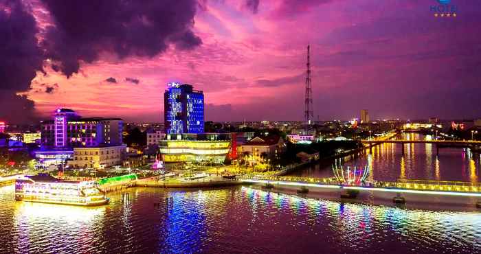 Luar Bangunan Ninh Kieu Riverside Hotel