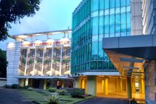 외관 UTC Dago Bandung