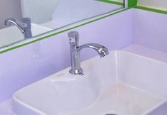 In-room Bathroom 7 Titanium Express HomTel