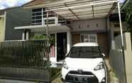 Exterior 2 Villa Puncak Garuda A3 Batu Jatim