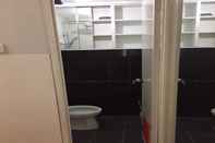 Toilet Kamar Apartment Greenbay