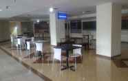 Lobby 3 Buah Batu Apartment Bandung by Putri