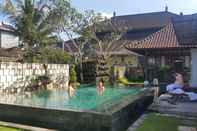 Swimming Pool Villa Jepun Bali - Blahbatuh 