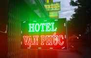 Bên ngoài 4 Van Phuc Hotel