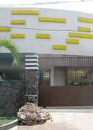 EXTERIOR_BUILDING Comfort House at Royale Homestay Surabaya