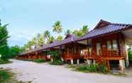 Bên ngoài 6 Baanchaylay Resort Nakhon Si Thammarat