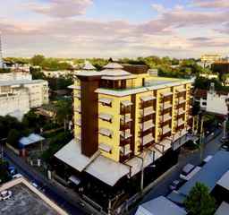Night Bazaar Inn Hotel, Rp 718.279