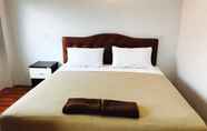 Bedroom 4 Bussarin Hotel