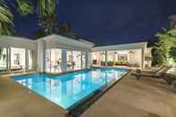Exterior Luxury Pool Villa 52