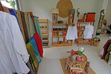 住宿服务 New Riverside Hotel