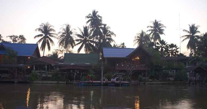 Sảnh chờ Baan Ruenpen Homestay