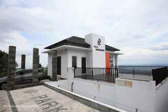 Exterior 4 Pleasant Stay Full House at KJ Villa Bandungan 