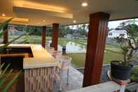 Bar, Cafe and Lounge Darra Ria Villa Ubud