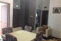 Functional Hall Family 2 Bedroom at Rumah Pule