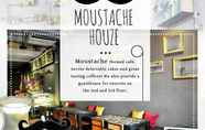 Lobi 4 Moustache House