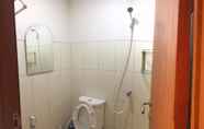 Toilet Kamar 3 Nes Apartment