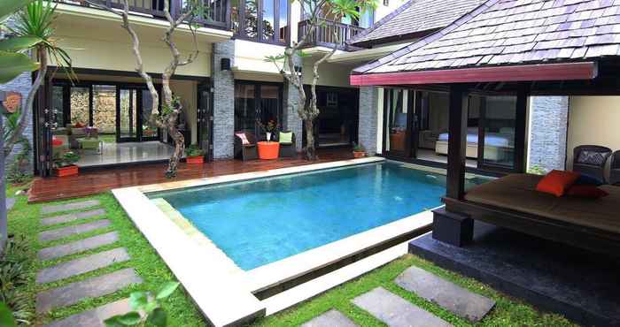 สระว่ายน้ำ Uma Villa Seminyak