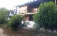 Luar Bangunan 7 Rasta House