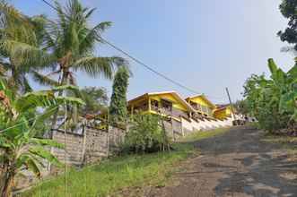 Luar Bangunan 4 Cimaja Hostel