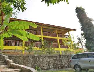 Bangunan 2 Cimaja Hostel